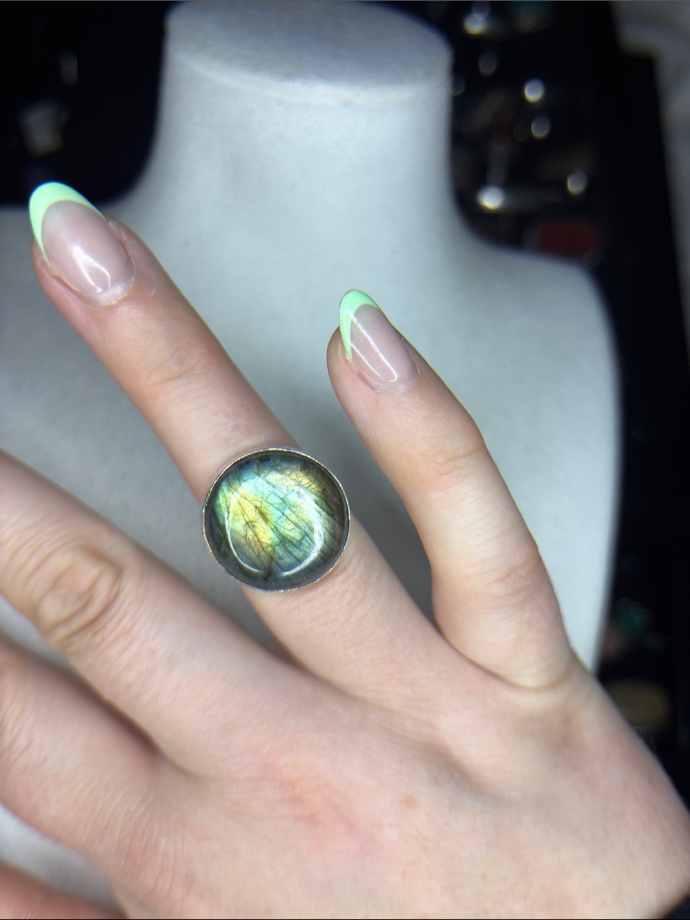 Labradorite Round Statement Ring - Iridescent Green